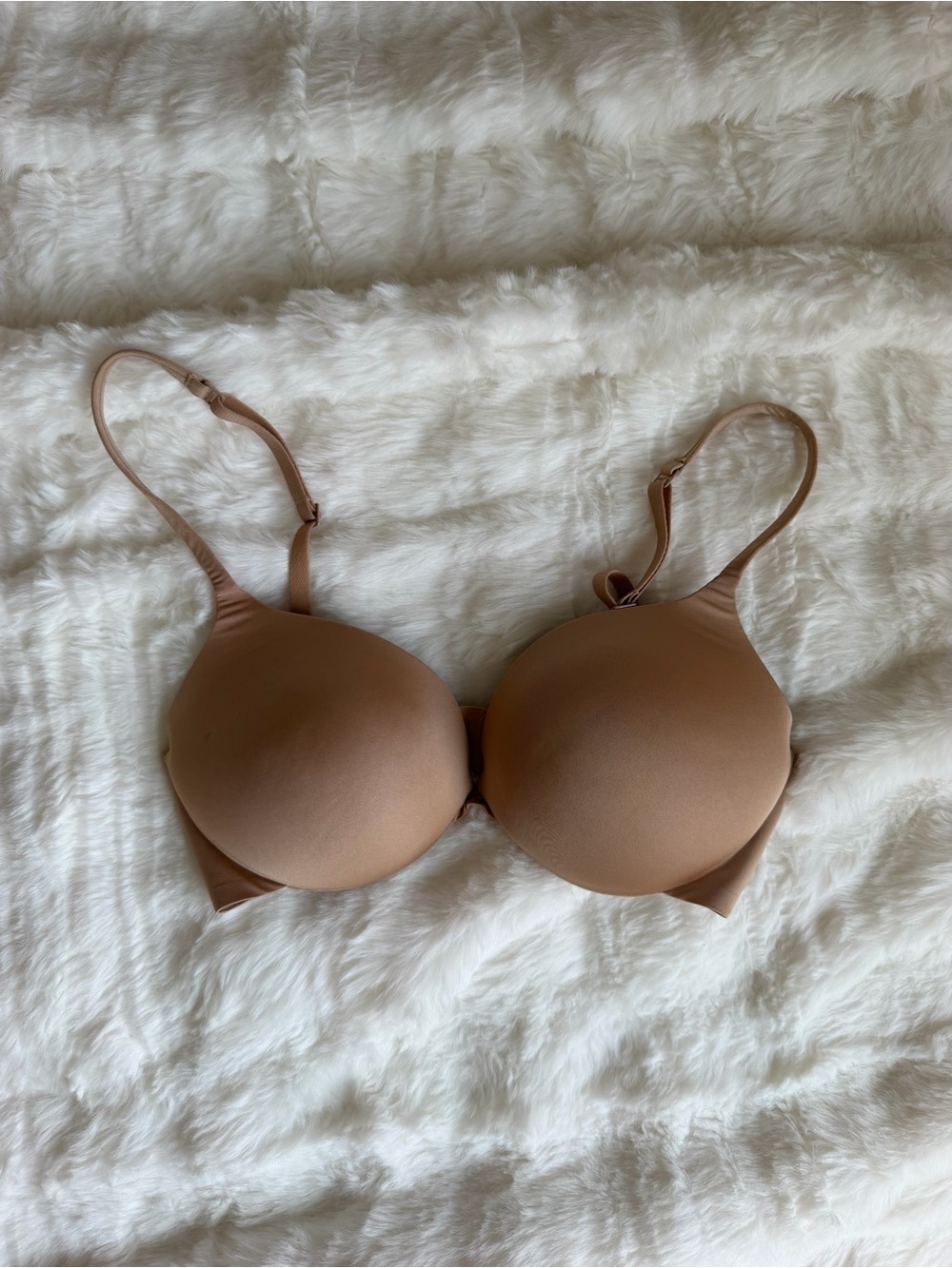 Skims Teardrop Bra
